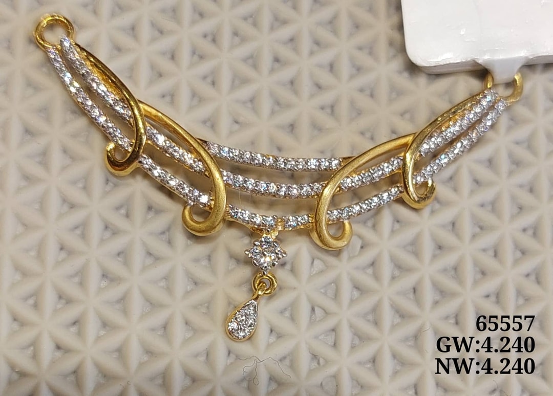 22K D.H Pendent