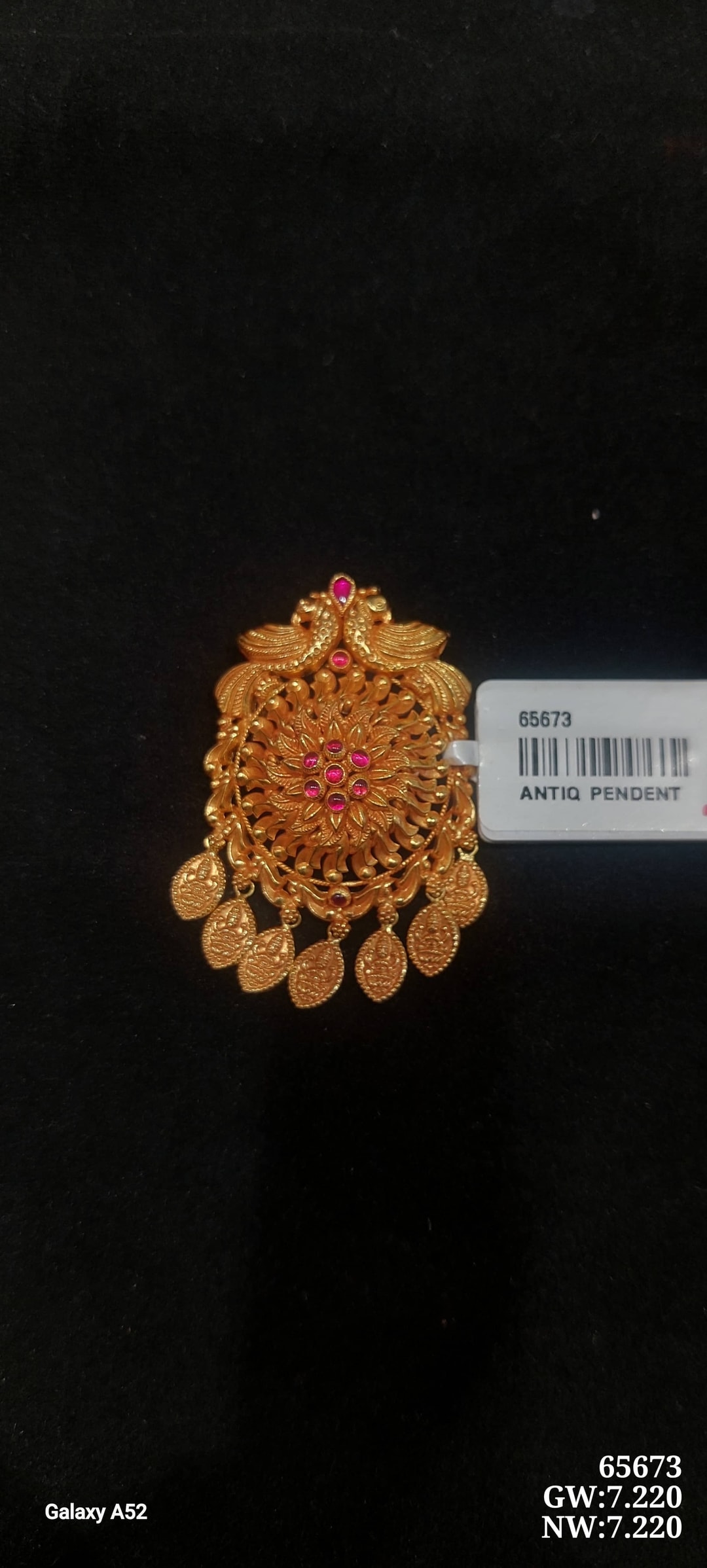 22K Antiq Pendent