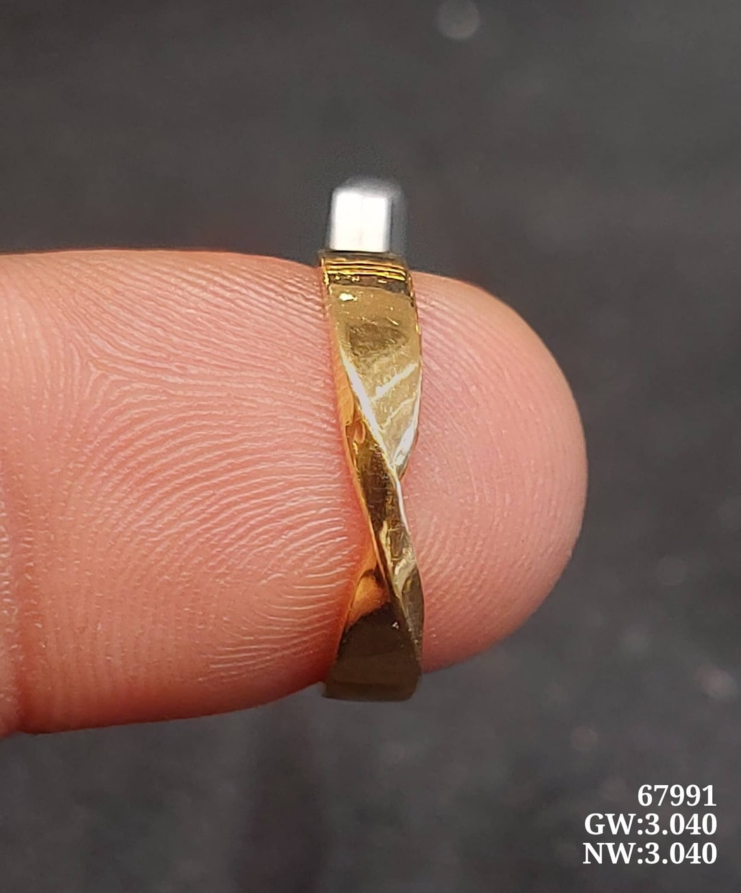 22K L Cst Ring