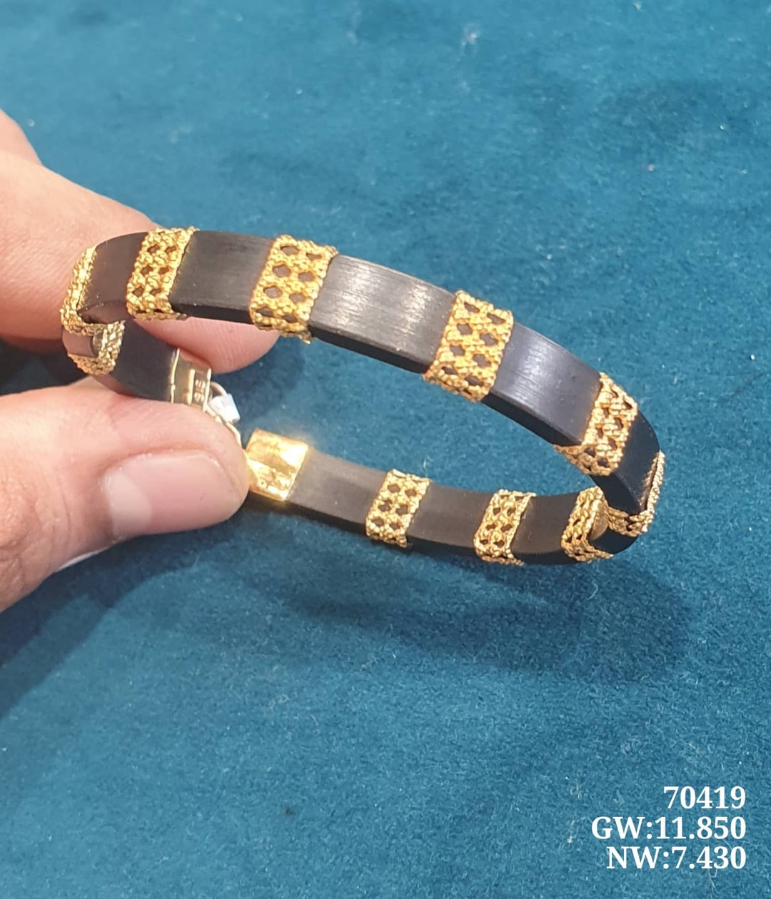 22K B Tube Kada Bangle
