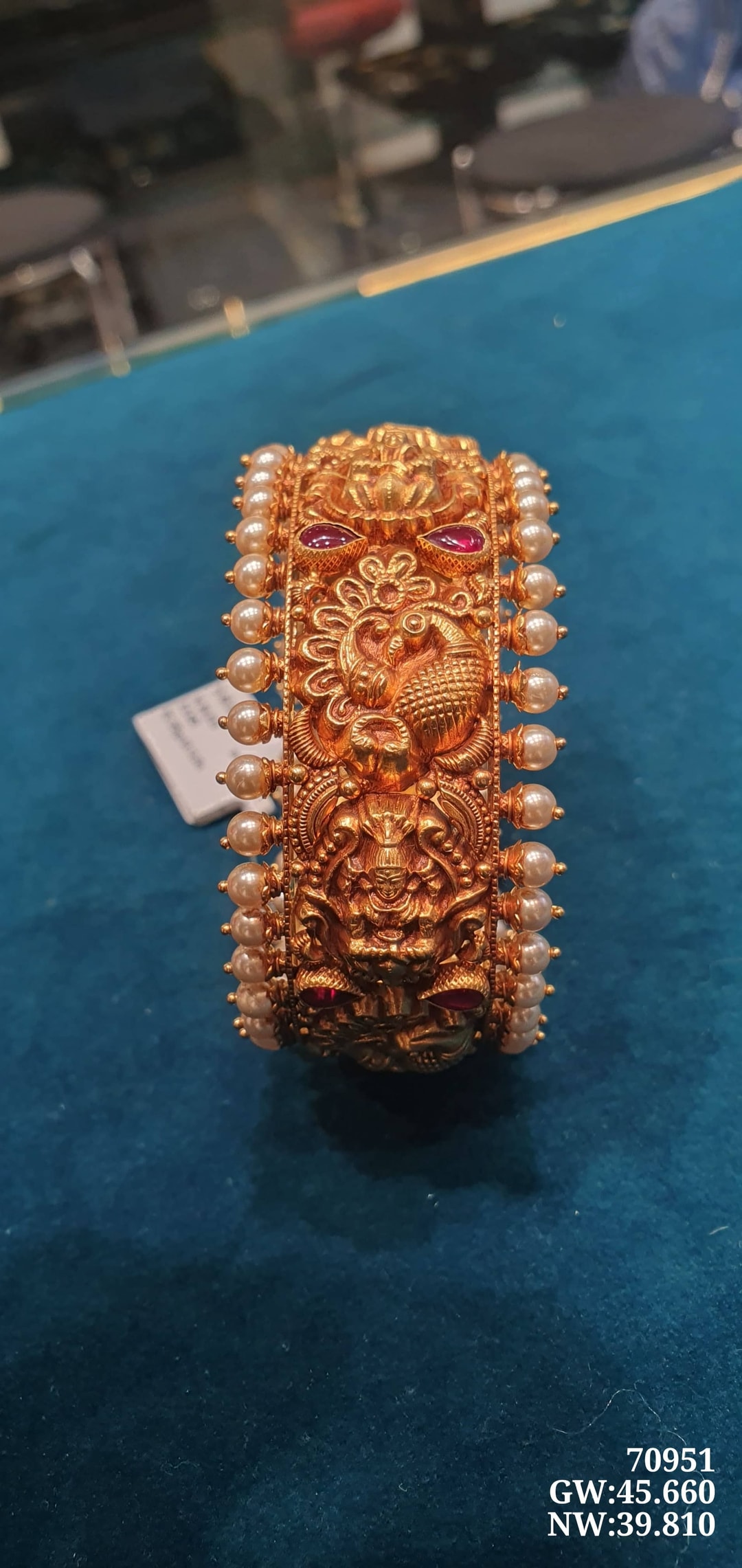 22K L Single Kada Bangle