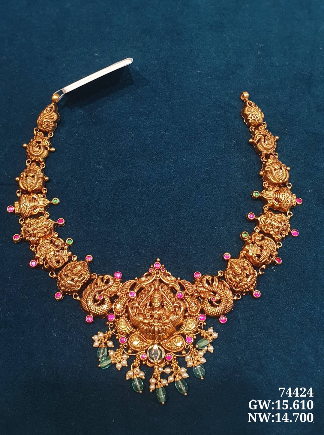 22K A Necklace W/O