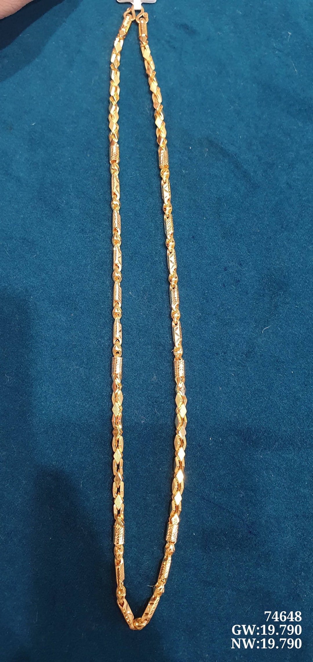 22K Bahubali Chain Hook