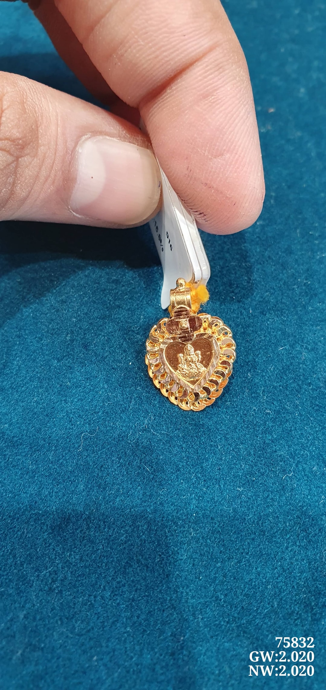 22K M C Kasu