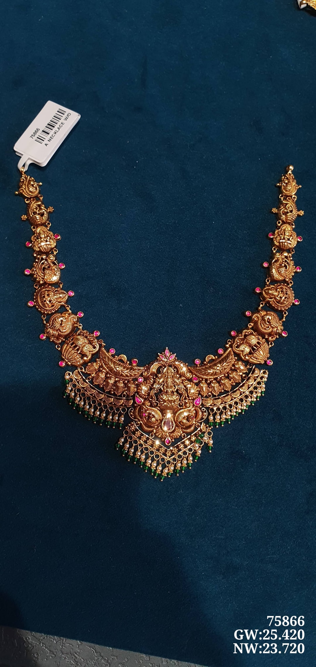 22K A Necklace W/O